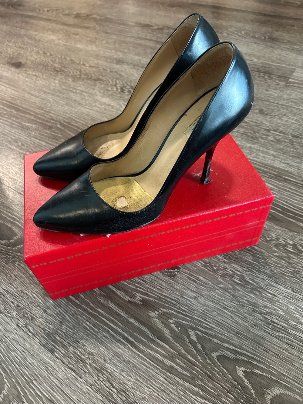 MaxMara Black Leather Pointed Toe Pumps